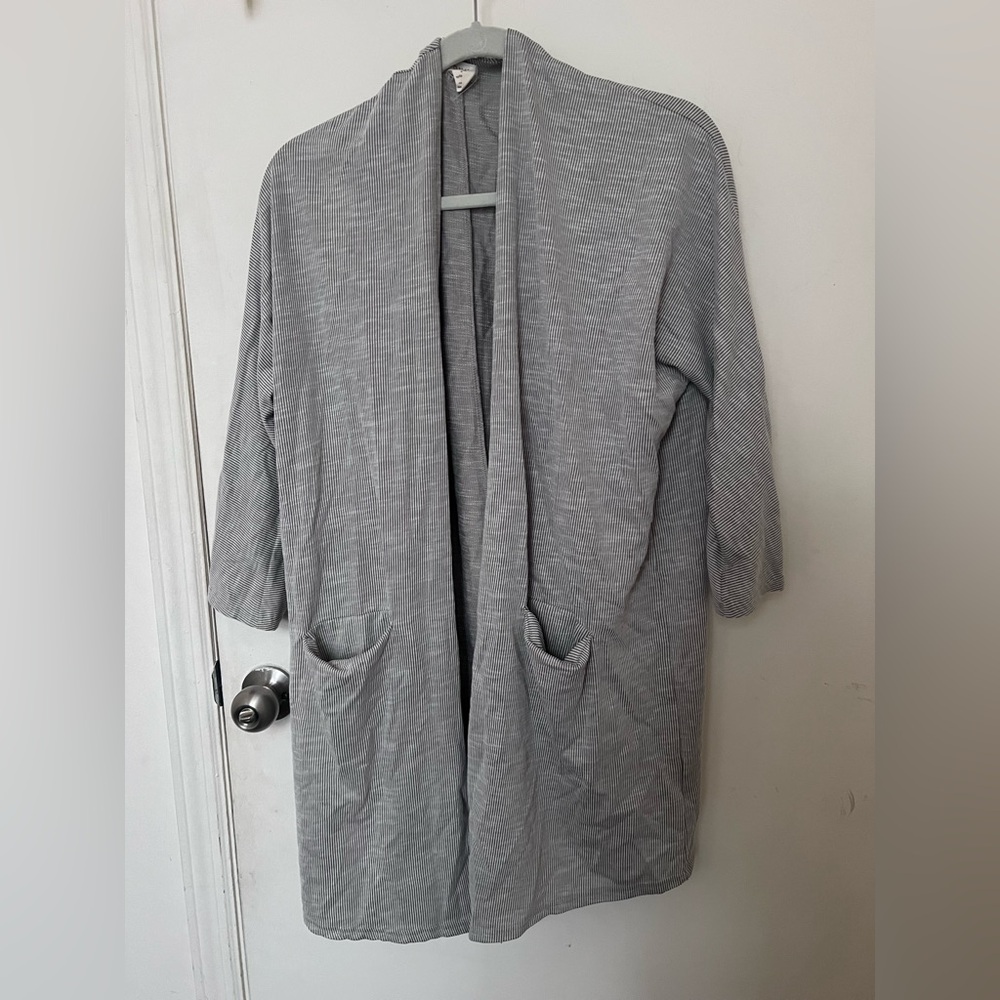 Donni Grey Textured Open Cardigan